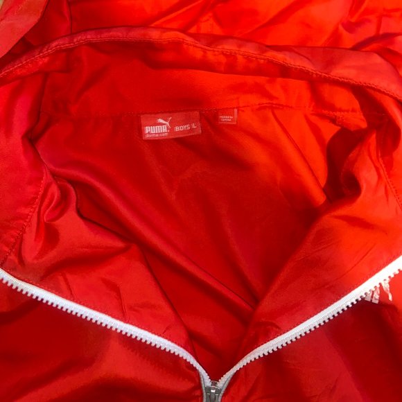 puma lightweight wind breaker - Picture 3 of 3